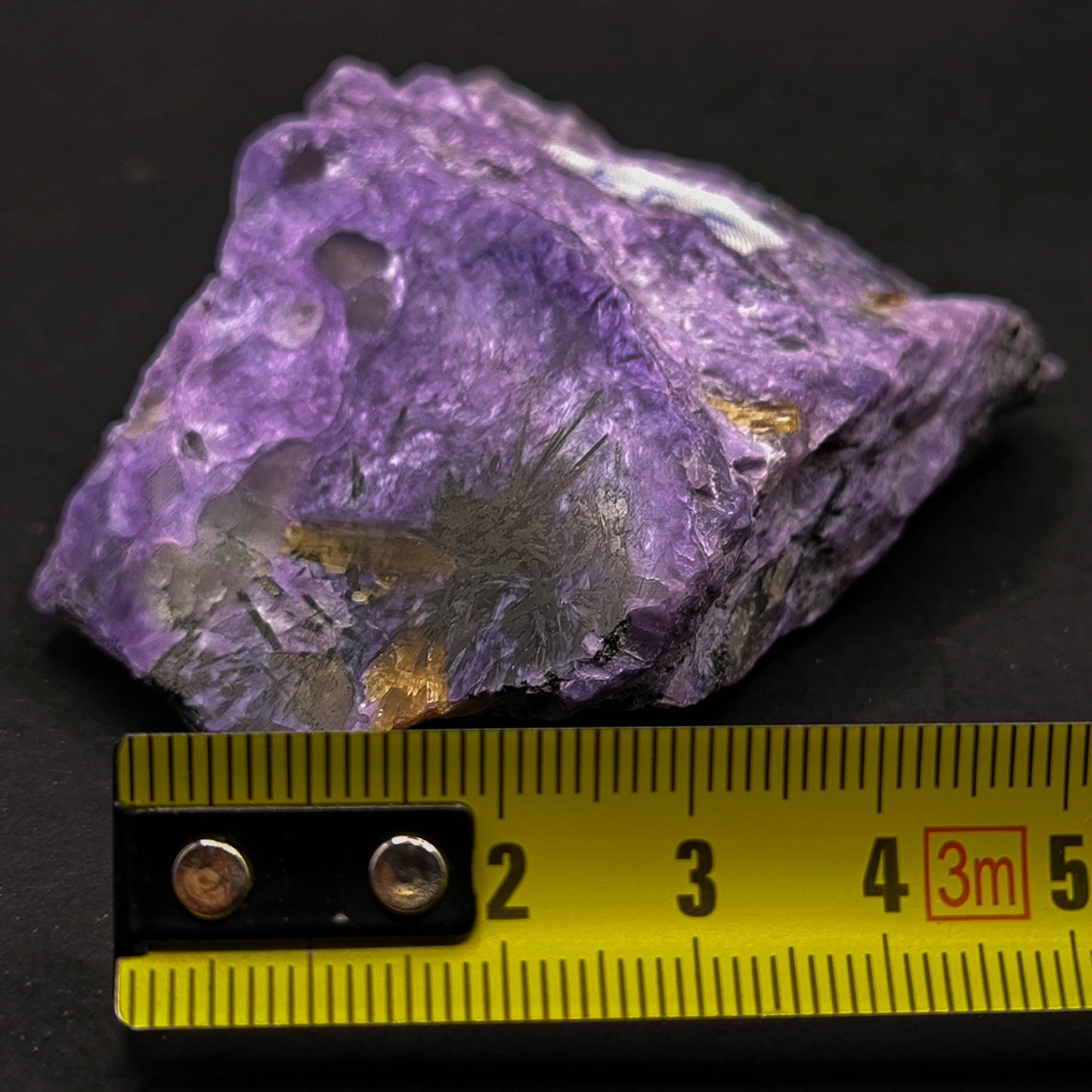 Charoite, the Chara river, Russia (257)