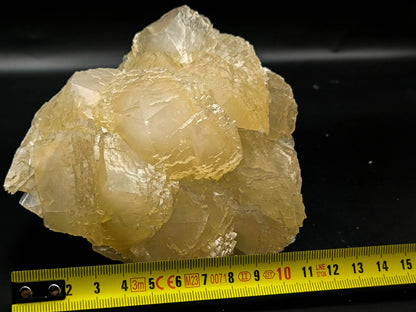 Calcite cluster from Bulgaria, Madan (005)