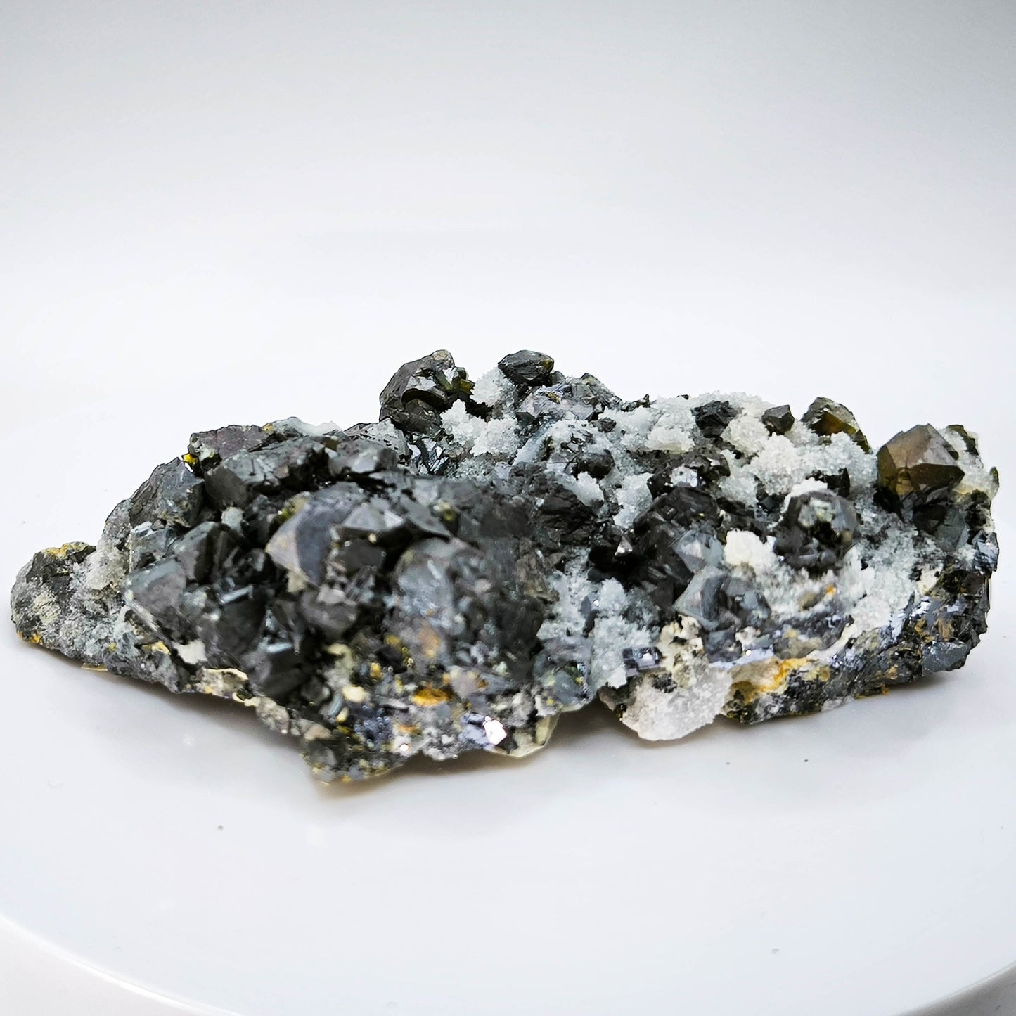 Cleiophane (Sphalerite) with Galen and Quartz from Bulgaria, Madan (025)