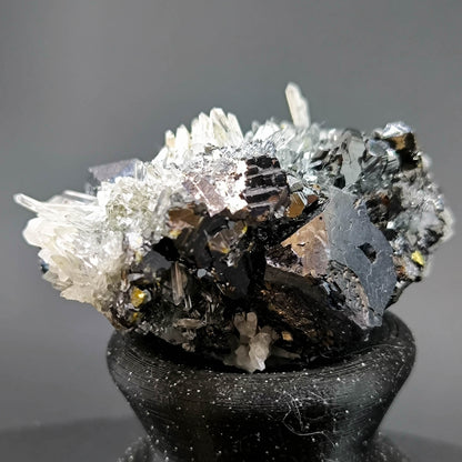 Galena crystals with Marmatite and Quartz from Bulgaria, Madan (100)