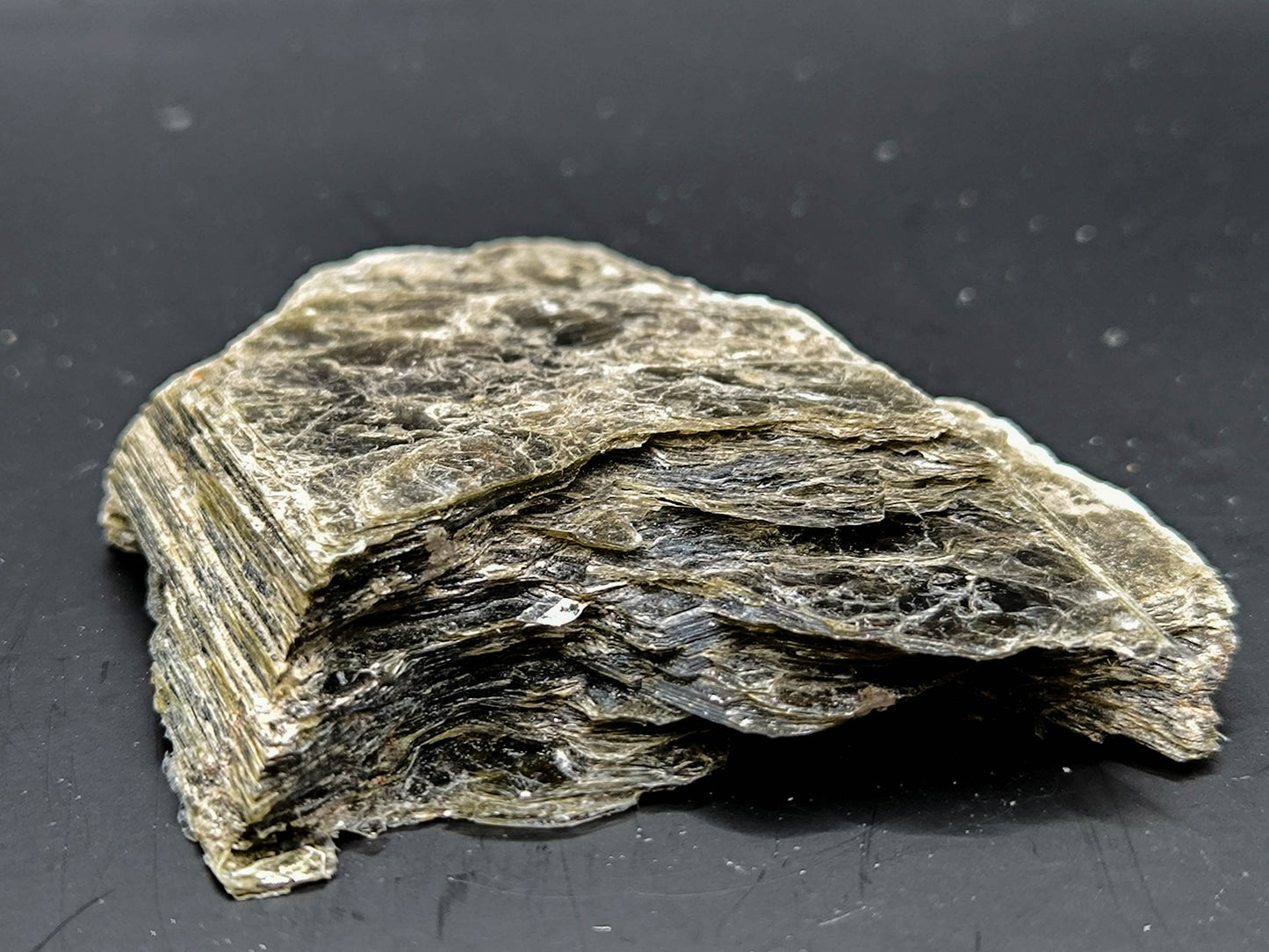 Muscovite specimen from Russia, Kola Peninsula (130)