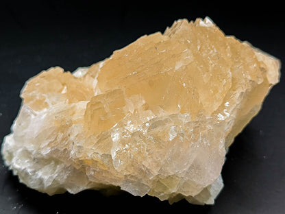 Calcite cluster from Bulgaria, Madan (011)