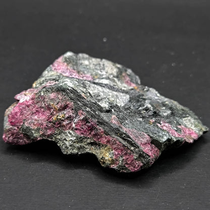 Eudialite specimen rare mineral (155)