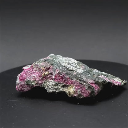 Eudialite specimen rare mineral (155)