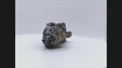 Magnetite crystals growth, Kovdor, Russia (139)