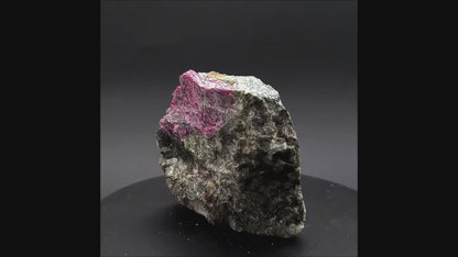 Eudialite specimen rare mineral (157)